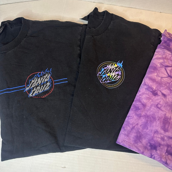 Lot of 3 Men’s XL Santa Cruz Skate Tee Shirts Black & Purple - Picture 2 of 10